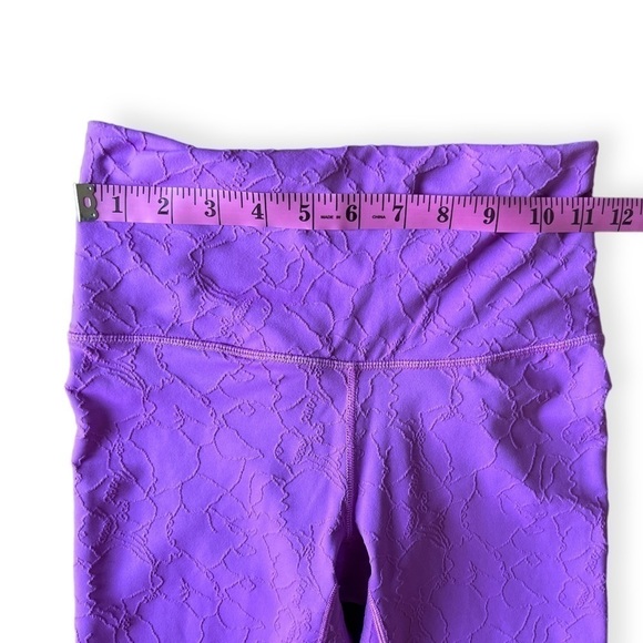 NWOT Calia Carrie Underwood Lilac Purple 7/8 Length High Waist Leggings, XS - Picture 6 of 8